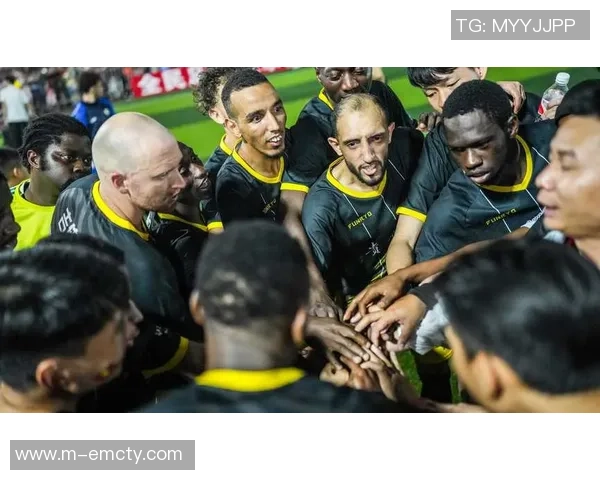 畅玩PSV版实况足球体验真实足球魅力尽在掌中乐趣无限